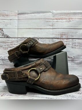 Frye Belted Harness Mules Clogs Women's 8.5 Slip On Square Toe